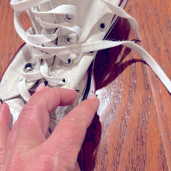Converse Chuck Taylor All Star High top Classic white sneaker size 3 big kid - Picture 8 of 10